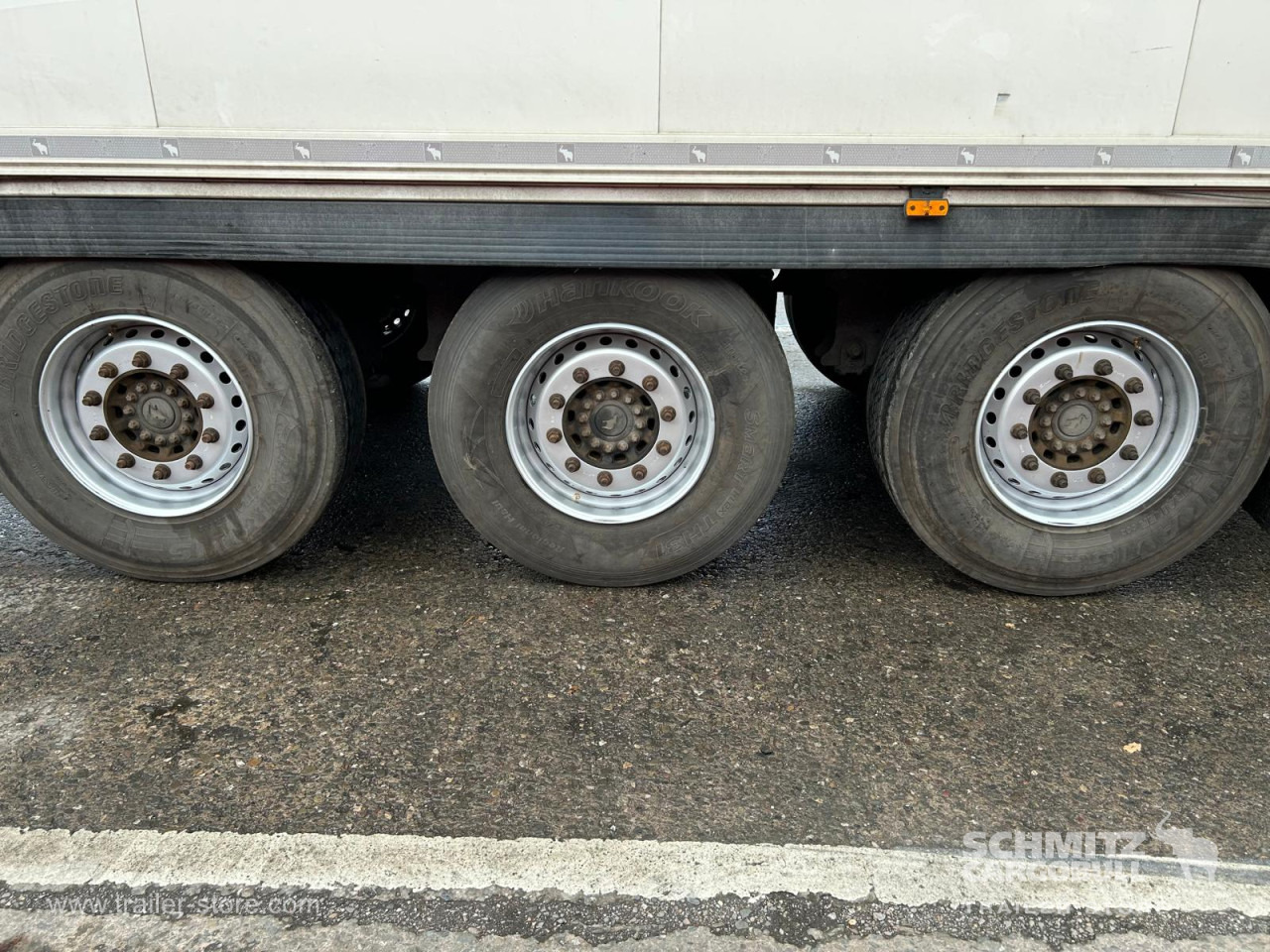 SCHMITZ Reefer Standard - Izotermna poluprikolica: slika SCHMITZ Reefer Standard - Izotermna poluprikolica SCHMITZ Reefer Standard - Izotermna poluprikolica: slika SCHMITZ Reefer Standard - Izotermna poluprikolica