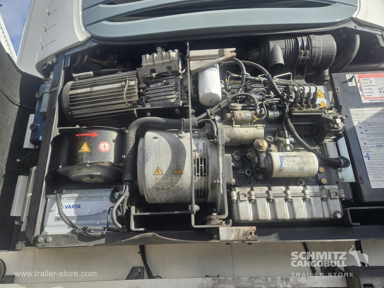 SCHMITZ Reefer Standard - Izotermna poluprikolica: slika SCHMITZ Reefer Standard - Izotermna poluprikolica SCHMITZ Reefer Standard - Izotermna poluprikolica: slika SCHMITZ Reefer Standard - Izotermna poluprikolica