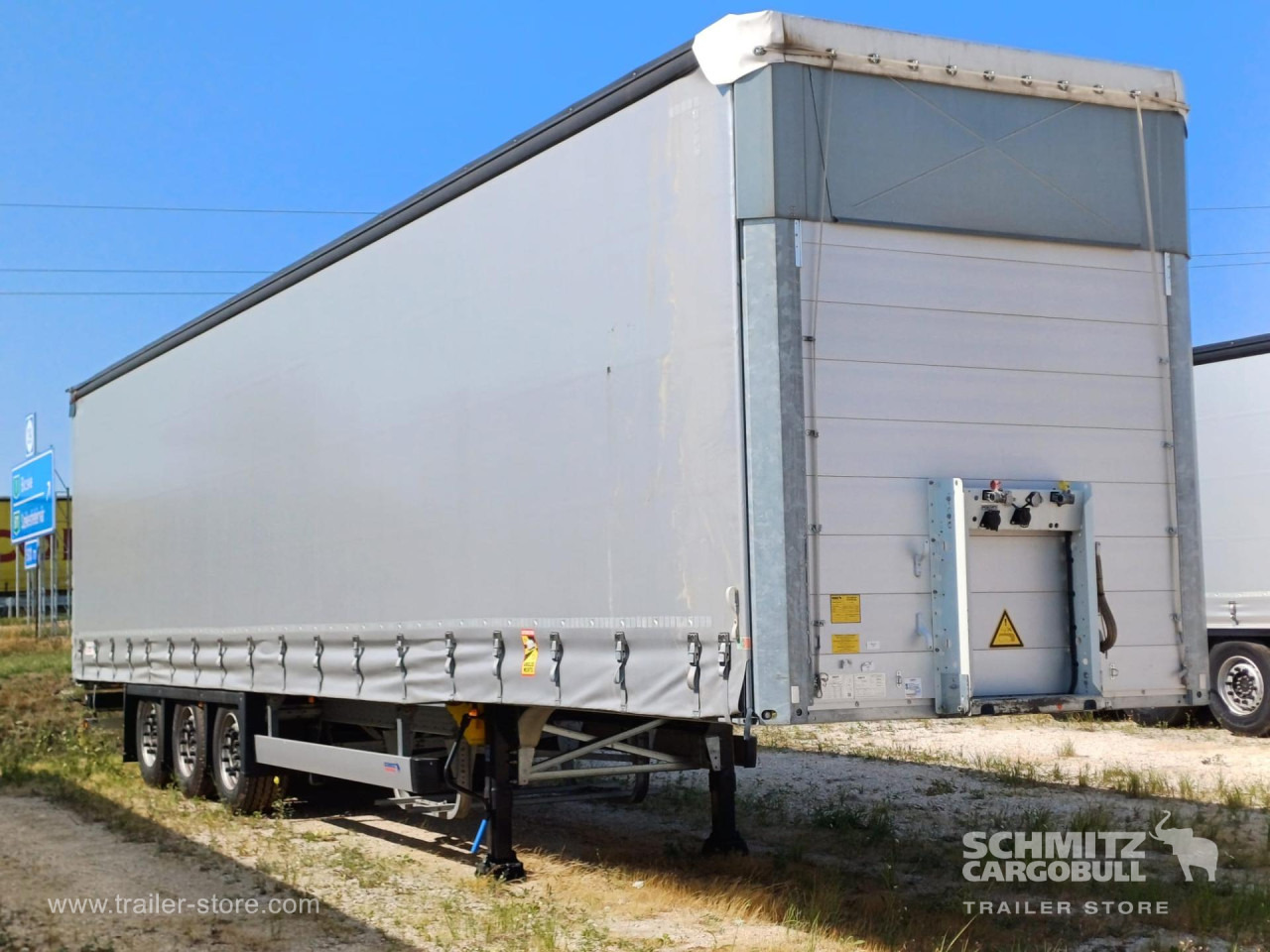 SCHMITZ Curtainsider Mega - Poluprikolica s ceradom: slika SCHMITZ Curtainsider Mega - Poluprikolica s ceradom SCHMITZ Curtainsider Mega - Poluprikolica s ceradom: slika SCHMITZ Curtainsider Mega - Poluprikolica s ceradom