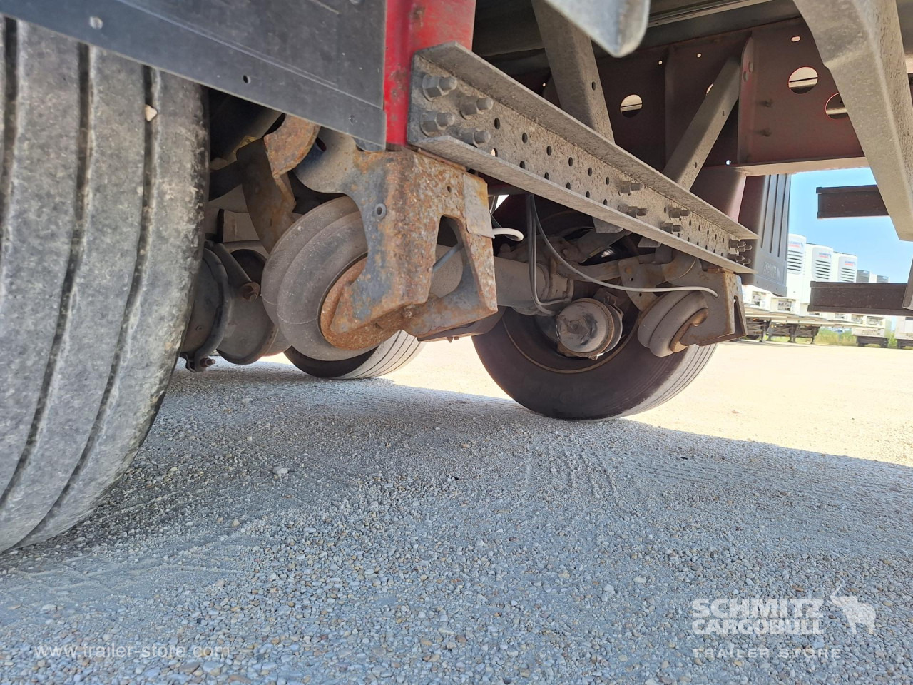 SCHMITZ Curtainsider Standard - Poluprikolica s ceradom: slika SCHMITZ Curtainsider Standard - Poluprikolica s ceradom SCHMITZ Curtainsider Standard - Poluprikolica s ceradom: slika SCHMITZ Curtainsider Standard - Poluprikolica s ceradom