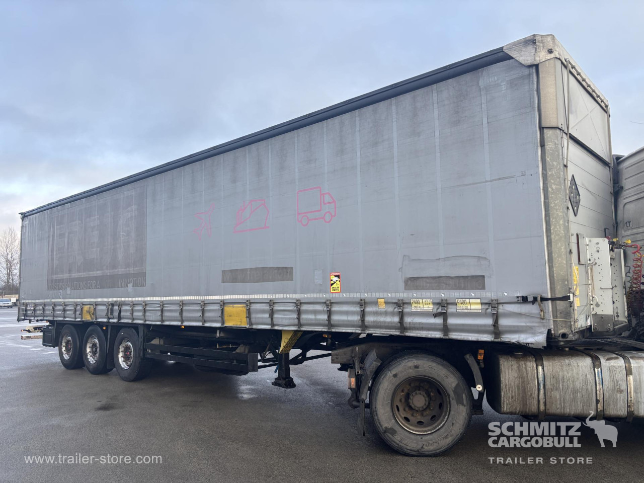 Poluprikolica s ceradom SCHMITZ Curtainsider Standard: slika Poluprikolica s ceradom SCHMITZ Curtainsider Standard Poluprikolica s ceradom SCHMITZ Curtainsider Standard: slika Poluprikolica s ceradom SCHMITZ Curtainsider Standard