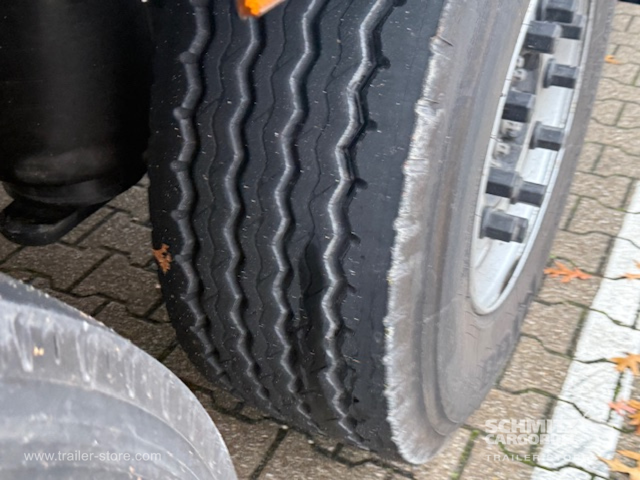 SCHMITZ Oplegger Kasten Standard - Poluprikolica sa zatvorenim sandukom: slika SCHMITZ Oplegger Kasten Standard - Poluprikolica sa zatvorenim sandukom SCHMITZ Oplegger Kasten Standard - Poluprikolica sa zatvorenim sandukom: slika SCHMITZ Oplegger Kasten Standard - Poluprikolica sa zatvorenim sandukom