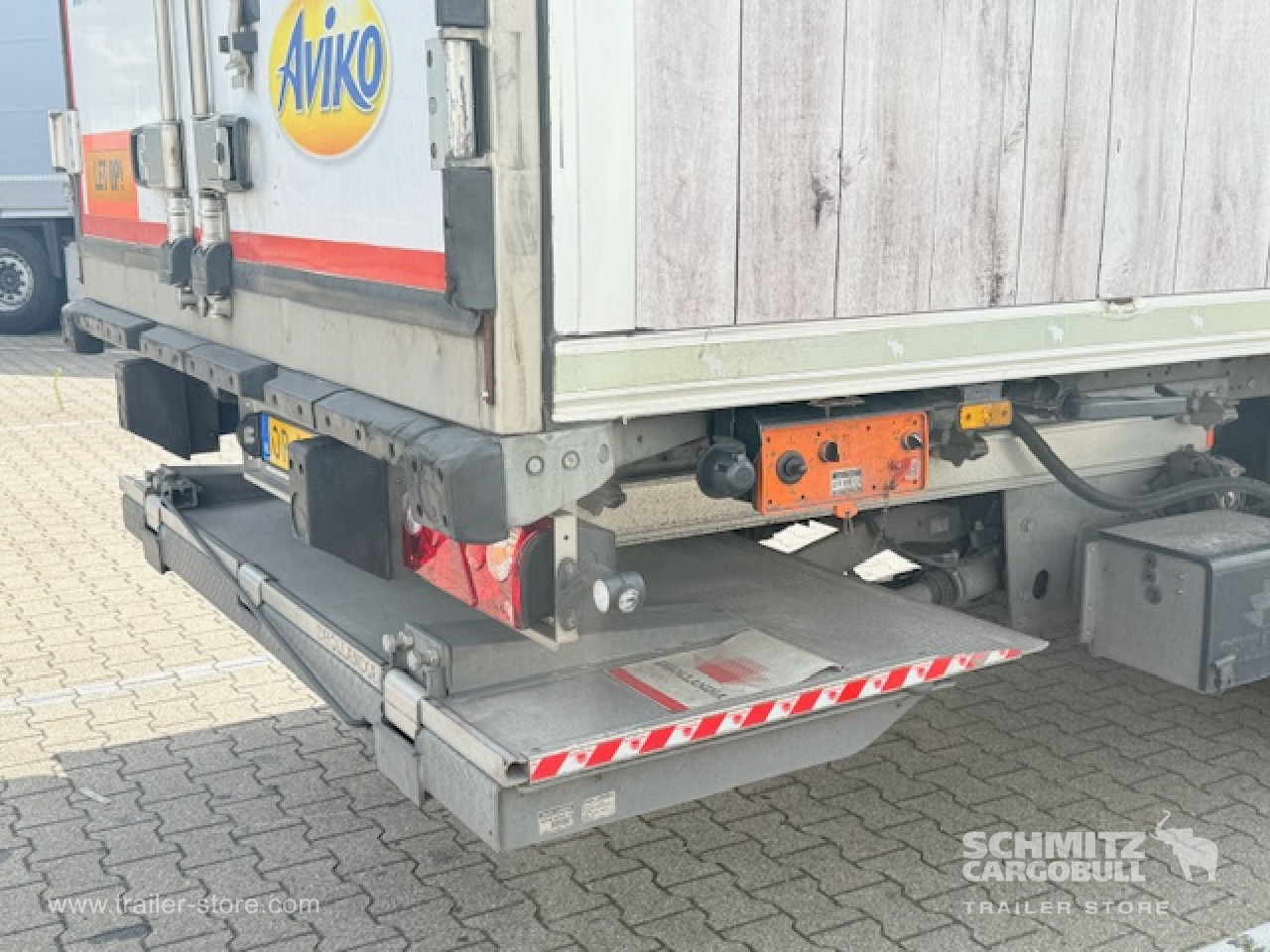 SCHMITZ Oplegger Vries Multitemp Taillift - Izotermna poluprikolica: slika SCHMITZ Oplegger Vries Multitemp Taillift - Izotermna poluprikolica SCHMITZ Oplegger Vries Multitemp Taillift - Izotermna poluprikolica: slika SCHMITZ Oplegger Vries Multitemp Taillift - Izotermna poluprikolica