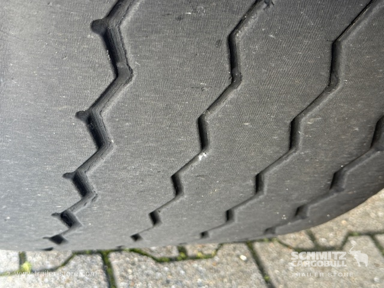 VANHOOL Oplegger Kasten Standard - Poluprikolica sa zatvorenim sandukom: slika VANHOOL Oplegger Kasten Standard - Poluprikolica sa zatvorenim sandukom VANHOOL Oplegger Kasten Standard - Poluprikolica sa zatvorenim sandukom: slika VANHOOL Oplegger Kasten Standard - Poluprikolica sa zatvorenim sandukom