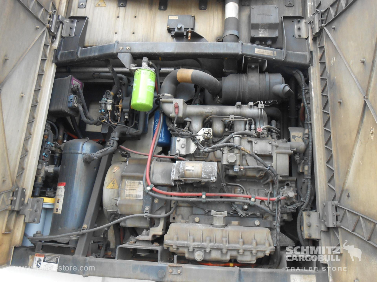 SCHMITZ Reefer Multitemp Double deck - Izotermna poluprikolica: slika SCHMITZ Reefer Multitemp Double deck - Izotermna poluprikolica SCHMITZ Reefer Multitemp Double deck - Izotermna poluprikolica: slika SCHMITZ Reefer Multitemp Double deck - Izotermna poluprikolica