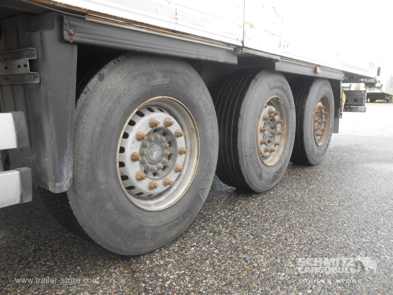 SCHMITZ Reefer Multitemp - Izotermna poluprikolica: slika SCHMITZ Reefer Multitemp - Izotermna poluprikolica SCHMITZ Reefer Multitemp - Izotermna poluprikolica: slika SCHMITZ Reefer Multitemp - Izotermna poluprikolica