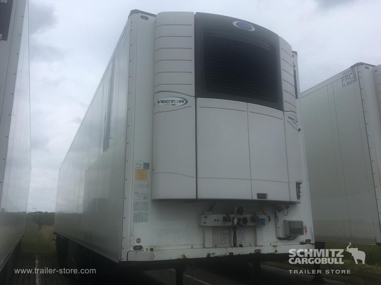 Izotermna poluprikolica SCHMITZ Reefer multitemp Double deck: slika Izotermna poluprikolica SCHMITZ Reefer multitemp Double deck