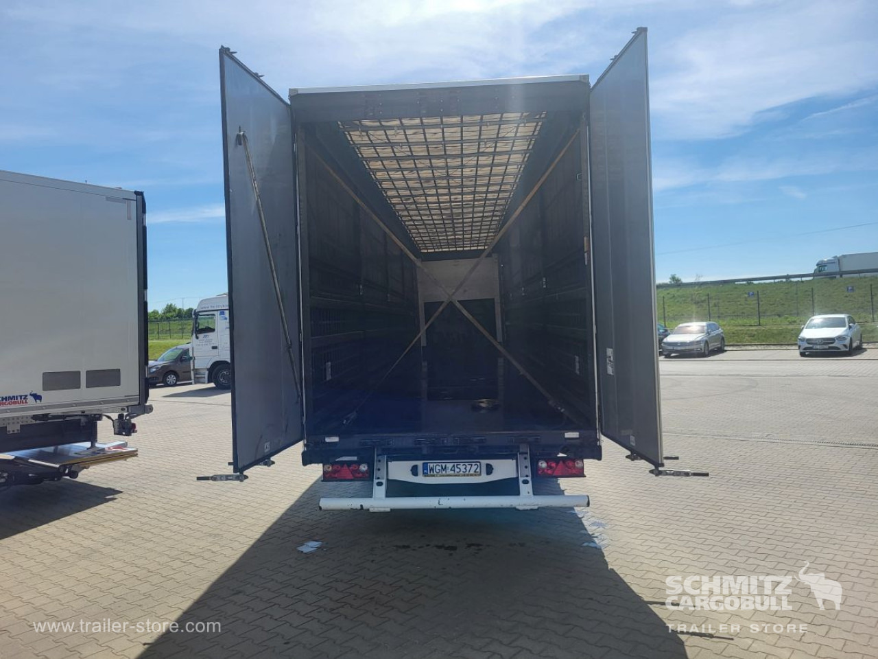 WIELTON Curtainsider Mega - Poluprikolica s ceradom: slika WIELTON Curtainsider Mega - Poluprikolica s ceradom WIELTON Curtainsider Mega - Poluprikolica s ceradom: slika WIELTON Curtainsider Mega - Poluprikolica s ceradom