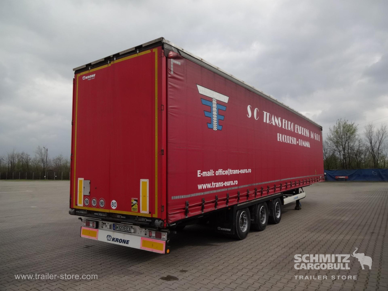 KRONE Curtainsider Mega - Poluprikolica s ceradom: slika KRONE Curtainsider Mega - Poluprikolica s ceradom KRONE Curtainsider Mega - Poluprikolica s ceradom: slika KRONE Curtainsider Mega - Poluprikolica s ceradom