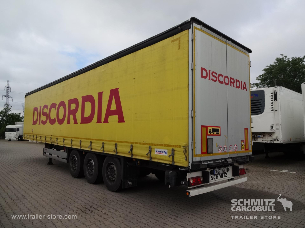 SCHMITZ Curtainsider Standard - Poluprikolica s ceradom: slika SCHMITZ Curtainsider Standard - Poluprikolica s ceradom SCHMITZ Curtainsider Standard - Poluprikolica s ceradom: slika SCHMITZ Curtainsider Standard - Poluprikolica s ceradom