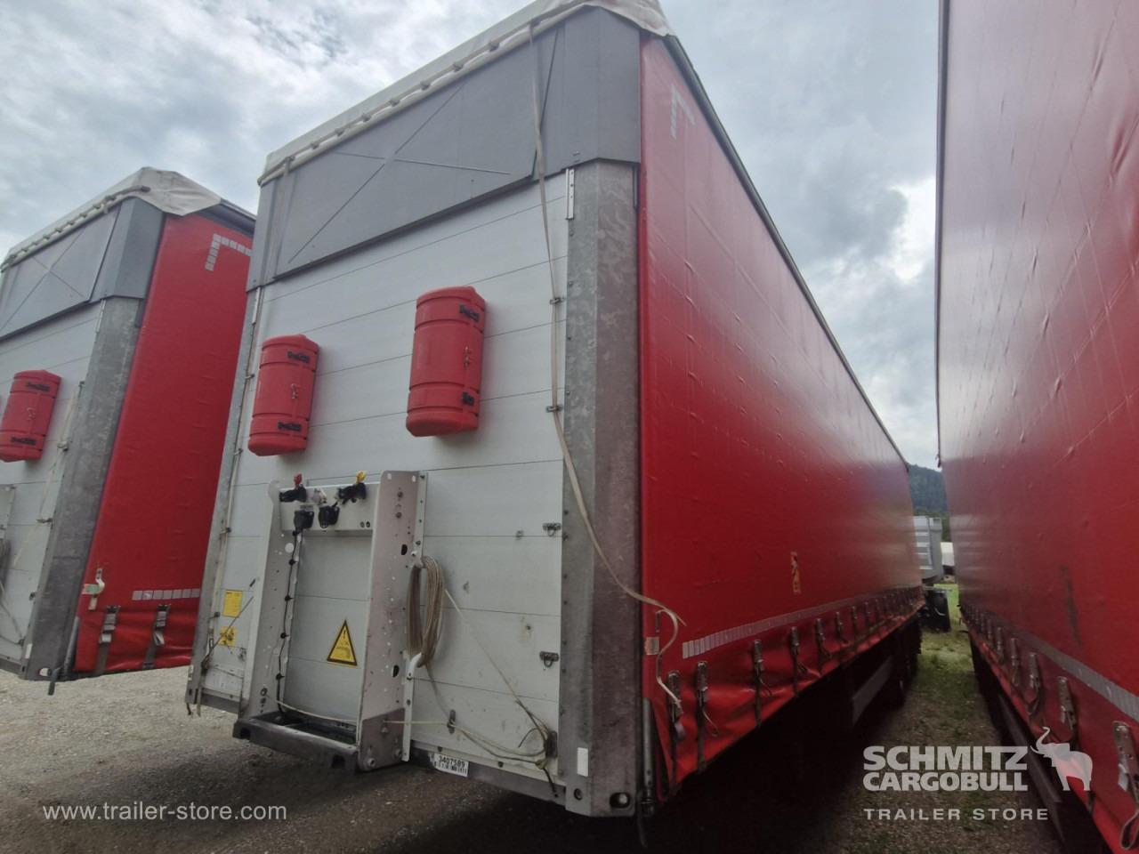 SCHMITZ Curtainsider Varios - Poluprikolica s ceradom: slika SCHMITZ Curtainsider Varios - Poluprikolica s ceradom SCHMITZ Curtainsider Varios - Poluprikolica s ceradom: slika SCHMITZ Curtainsider Varios - Poluprikolica s ceradom