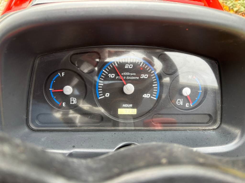 Kioti CK 3310 HST - Mali traktor: slika  Kioti CK 3310 HST - Mali traktor Kioti CK 3310 HST - Mali traktor: slika  Kioti CK 3310 HST - Mali traktor