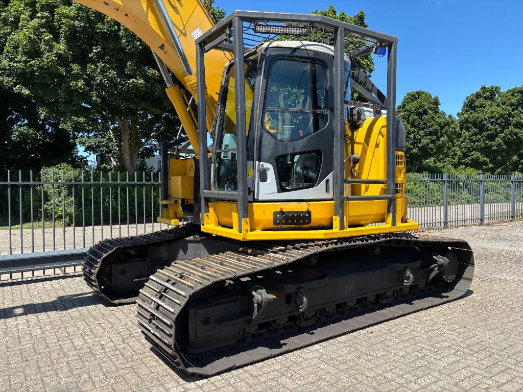 Komatsu PC 228 Uslc-3E0 - Bager gusjeničar: slika Komatsu PC 228 Uslc-3E0 - Bager gusjeničar Komatsu PC 228 Uslc-3E0 - Bager gusjeničar: slika Komatsu PC 228 Uslc-3E0 - Bager gusjeničar