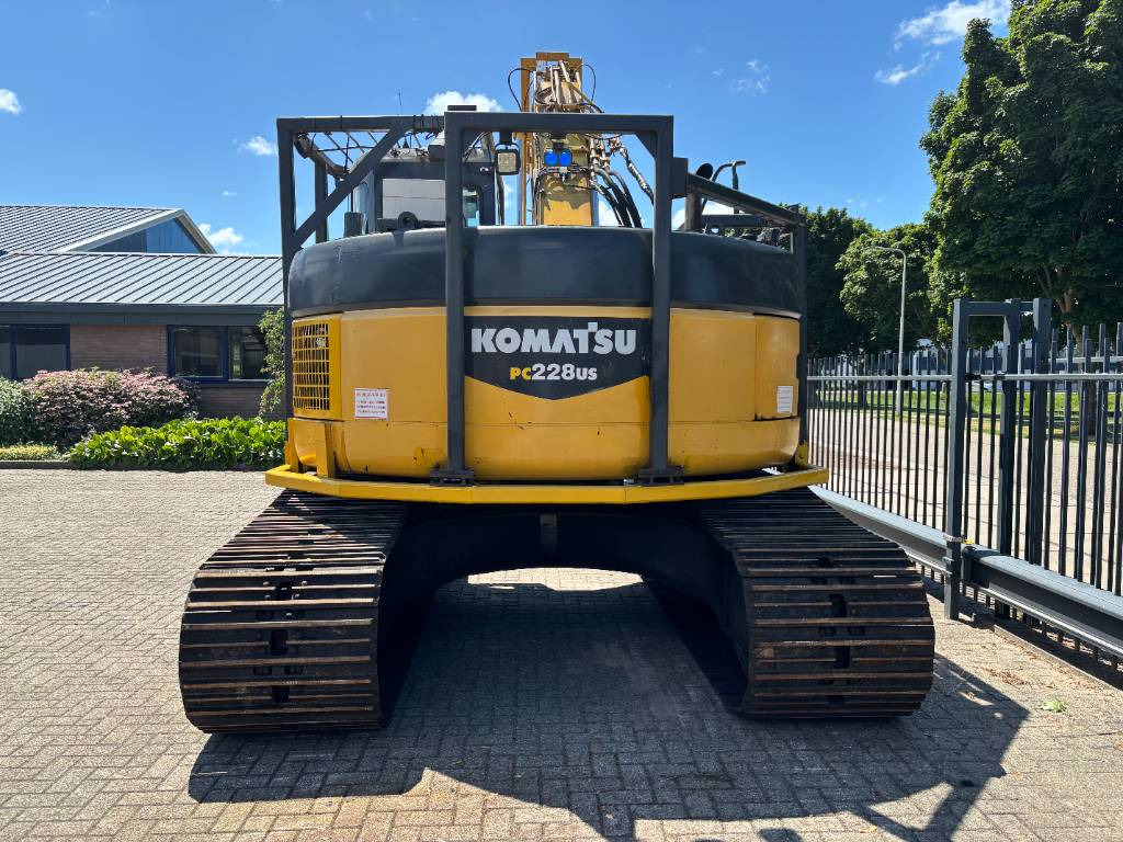 Komatsu PC 228 Uslc-3E0 - Bager gusjeničar: slika Komatsu PC 228 Uslc-3E0 - Bager gusjeničar Komatsu PC 228 Uslc-3E0 - Bager gusjeničar: slika Komatsu PC 228 Uslc-3E0 - Bager gusjeničar