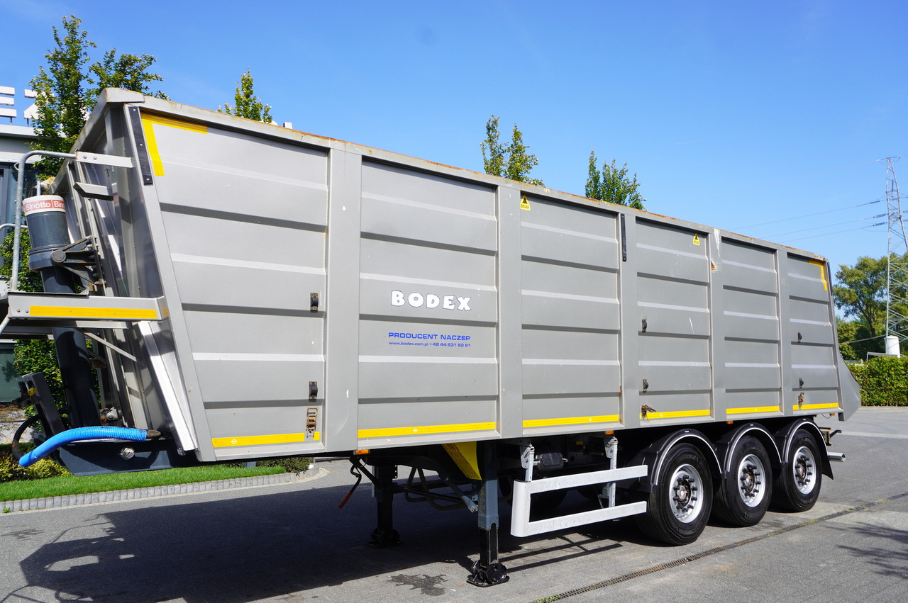 BODEX steel tipper semi-trailer 42 m³ - Kiper poluprikolica: slika BODEX steel tipper semi-trailer 42 m³ - Kiper poluprikolica BODEX steel tipper semi-trailer 42 m³ - Kiper poluprikolica: slika BODEX steel tipper semi-trailer 42 m³ - Kiper poluprikolica