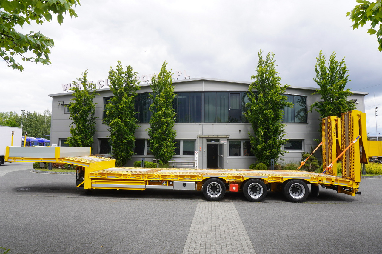 CASTERA S/R 38T semi-trailer / steering axle - Poluprikolica s niskim utovarivačem: slika CASTERA S/R 38T semi-trailer / steering axle - Poluprikolica s niskim utovarivačem CASTERA S/R 38T semi-trailer / steering axle - Poluprikolica s niskim utovarivačem: slika CASTERA S/R 38T semi-trailer / steering axle - Poluprikolica s niskim utovarivačem