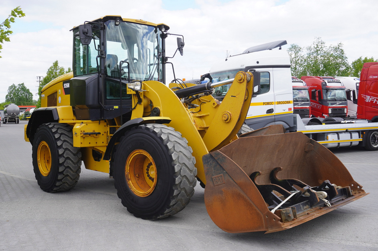 CATERPILLAR 926M Wheel Loader / 4500 MTH / Joystick - Utovarivač na kotačima: slika CATERPILLAR 926M Wheel Loader / 4500 MTH / Joystick - Utovarivač na kotačima CATERPILLAR 926M Wheel Loader / 4500 MTH / Joystick - Utovarivač na kotačima: slika CATERPILLAR 926M Wheel Loader / 4500 MTH / Joystick - Utovarivač na kotačima