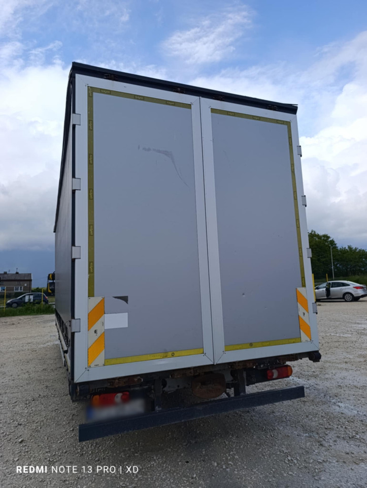 DAF LF 250 / Curtainsider 18 EPAL / sleeping cab - Kamion s ceradom: slika DAF LF 250 / Curtainsider 18 EPAL / sleeping cab - Kamion s ceradom DAF LF 250 / Curtainsider 18 EPAL / sleeping cab - Kamion s ceradom: slika DAF LF 250 / Curtainsider 18 EPAL / sleeping cab - Kamion s ceradom