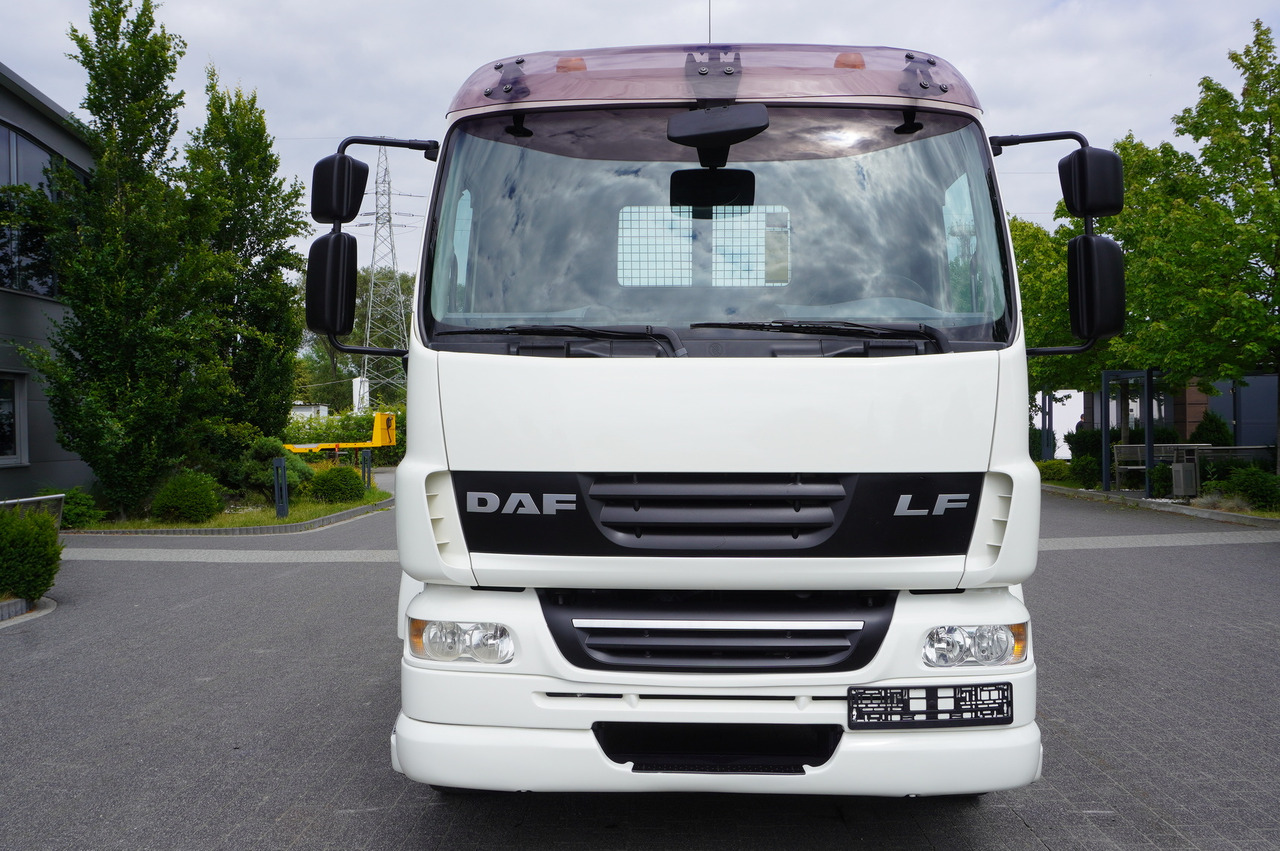 DAF LF 55.220 Skip loader GUIMA PALFINGER M14T - Utovarivač s proklizavajućim upravljanjem: slika DAF LF 55.220 Skip loader GUIMA PALFINGER M14T - Utovarivač s proklizavajućim upravljanjem DAF LF 55.220 Skip loader GUIMA PALFINGER M14T - Utovarivač s proklizavajućim upravljanjem: slika DAF LF 55.220 Skip loader GUIMA PALFINGER M14T - Utovarivač s proklizavajućim upravljanjem