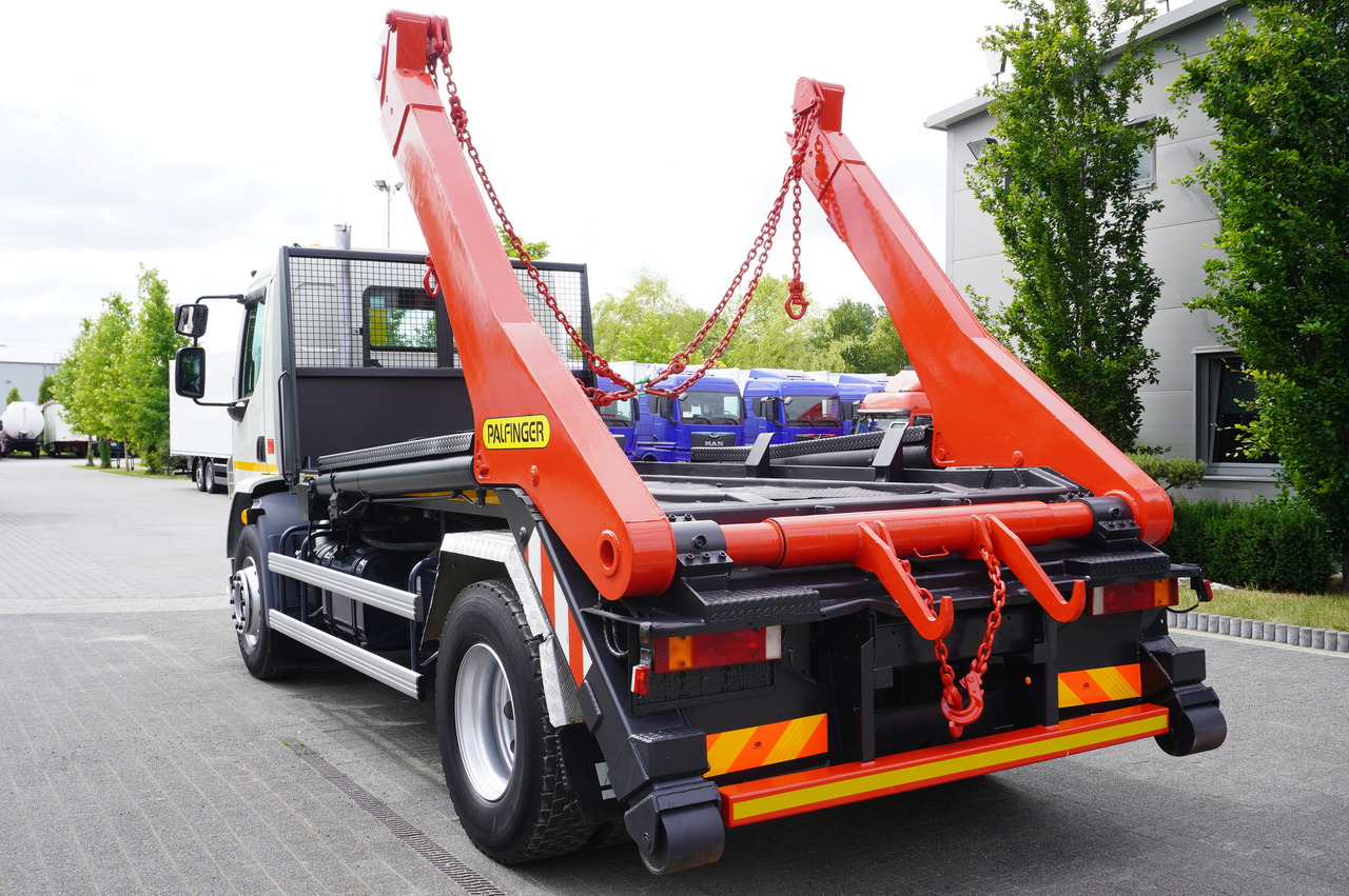 DAF LF 55.220 Skip loader GUIMA PALFINGER M14T - Utovarivač s proklizavajućim upravljanjem: slika DAF LF 55.220 Skip loader GUIMA PALFINGER M14T - Utovarivač s proklizavajućim upravljanjem DAF LF 55.220 Skip loader GUIMA PALFINGER M14T - Utovarivač s proklizavajućim upravljanjem: slika DAF LF 55.220 Skip loader GUIMA PALFINGER M14T - Utovarivač s proklizavajućim upravljanjem