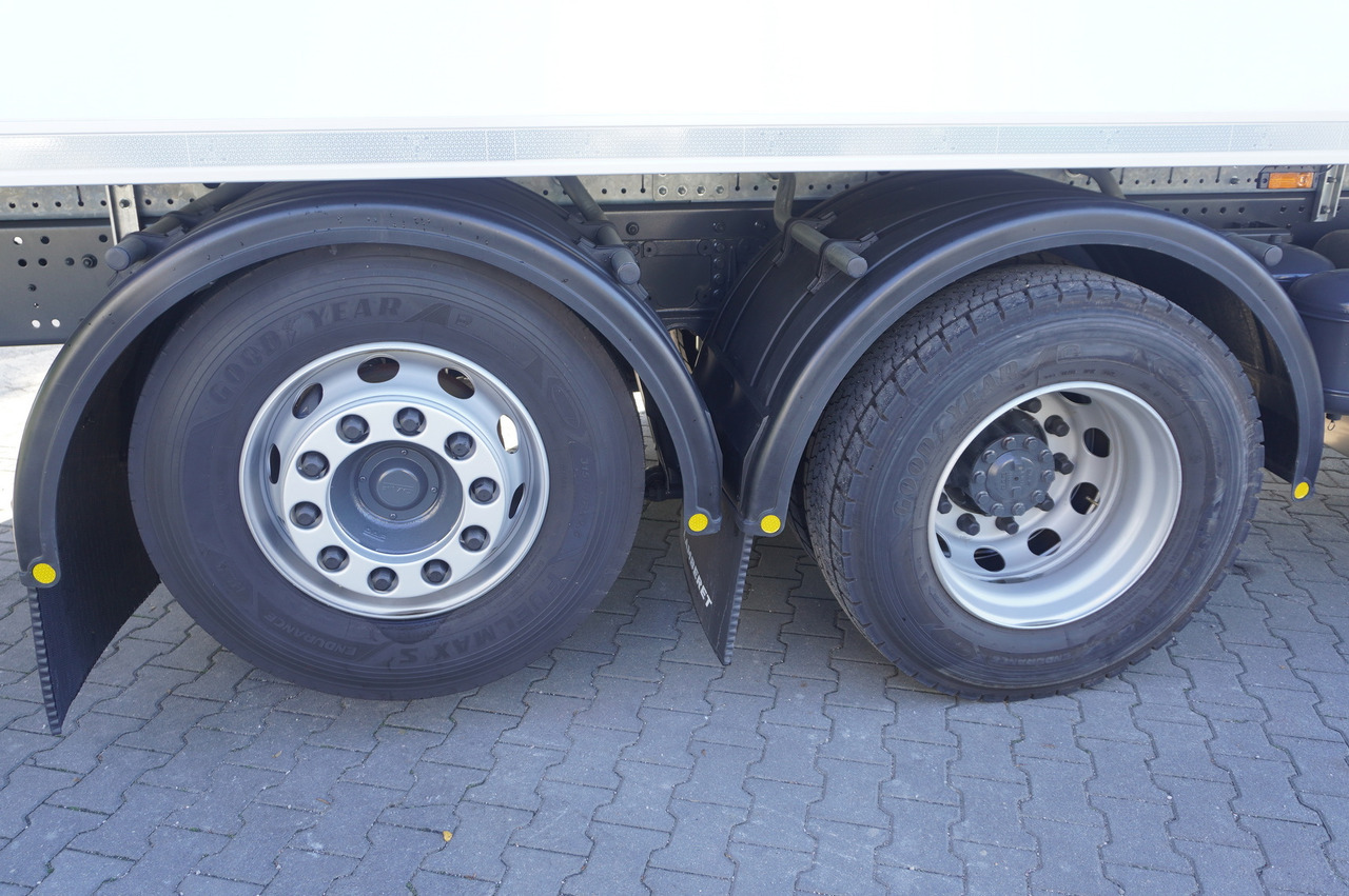 Kamion hladnjača DAF NEW DAF XF 450 6x2 / 2025 / NEW Lamberet 18 EPAL Refrigerator / Carrier Supra 850 MT / Multitemperature / No mileage: slika Kamion hladnjača DAF NEW DAF XF 450 6x2 / 2025 / NEW Lamberet 18 EPAL Refrigerator / Carrier Supra 850 MT / Multitemperature / No mileage Kamion hladnjača DAF NEW DAF XF 450 6x2 / 2025 / NEW Lamberet 18 EPAL Refrigerator / Carrier Supra 850 MT / Multitemperature / No mileage: slika Kamion hladnjača DAF NEW DAF XF 450 6x2 / 2025 / NEW Lamberet 18 EPAL Refrigerator / Carrier Supra 850 MT / Multitemperature / No mileage