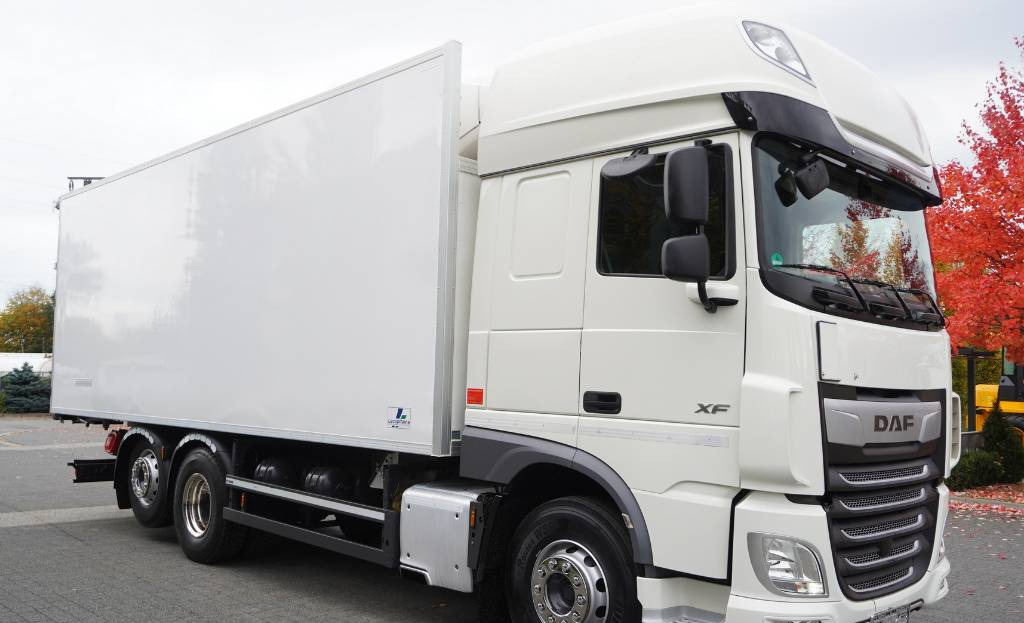 DAF XF 450 6×2 E6 / Refrigerator Lacapitaine / ATP/FRC to 2027 / 18 pallets - Kamion hladnjača: slika DAF XF 450 6×2 E6 / Refrigerator Lacapitaine / ATP/FRC to 2027 / 18 pallets - Kamion hladnjača DAF XF 450 6×2 E6 / Refrigerator Lacapitaine / ATP/FRC to 2027 / 18 pallets - Kamion hladnjača: slika DAF XF 450 6×2 E6 / Refrigerator Lacapitaine / ATP/FRC to 2027 / 18 pallets - Kamion hladnjača