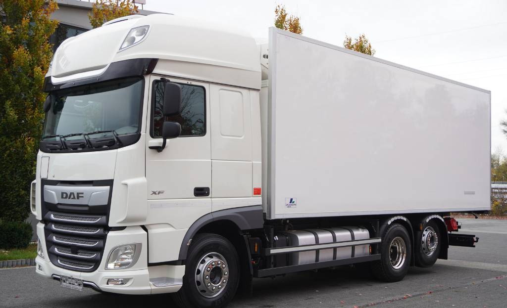 DAF XF 450 6×2 E6 / Refrigerator Lacapitaine / ATP/FRC to 2027 / 18 pallets - Kamion hladnjača: slika DAF XF 450 6×2 E6 / Refrigerator Lacapitaine / ATP/FRC to 2027 / 18 pallets - Kamion hladnjača DAF XF 450 6×2 E6 / Refrigerator Lacapitaine / ATP/FRC to 2027 / 18 pallets - Kamion hladnjača: slika DAF XF 450 6×2 E6 / Refrigerator Lacapitaine / ATP/FRC to 2027 / 18 pallets - Kamion hladnjača