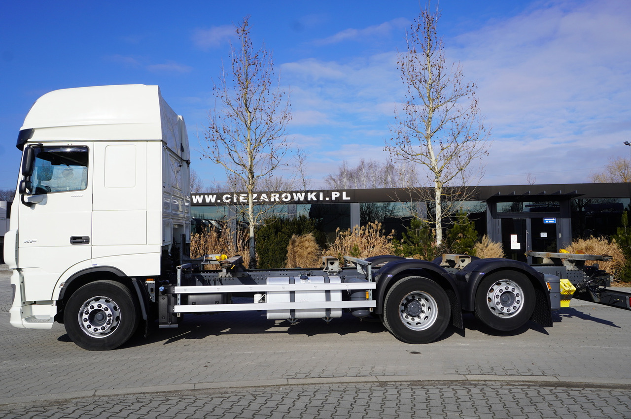 DAF XF 480 SSC / 6x2 / BDF / standard / 380 tho.km - Kamion-šasija: slika DAF XF 480 SSC / 6x2 / BDF / standard / 380 tho.km - Kamion-šasija DAF XF 480 SSC / 6x2 / BDF / standard / 380 tho.km - Kamion-šasija: slika DAF XF 480 SSC / 6x2 / BDF / standard / 380 tho.km - Kamion-šasija