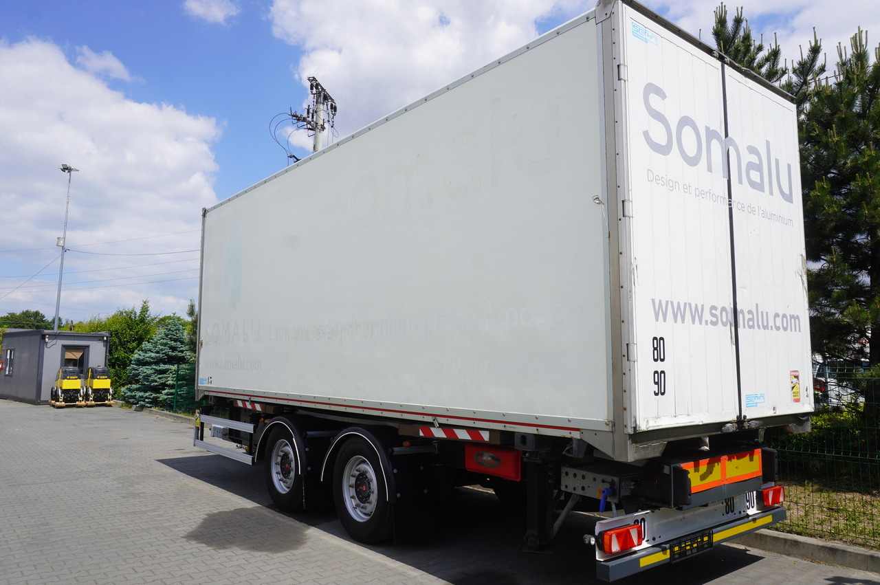 Fruehauf passthrough box trailer 18 EPAL / 2021 / SAF axles - Prikolica sa zatvorenim sandukom: slika Fruehauf passthrough box trailer 18 EPAL / 2021 / SAF axles - Prikolica sa zatvorenim sandukom Fruehauf passthrough box trailer 18 EPAL / 2021 / SAF axles - Prikolica sa zatvorenim sandukom: slika Fruehauf passthrough box trailer 18 EPAL / 2021 / SAF axles - Prikolica sa zatvorenim sandukom