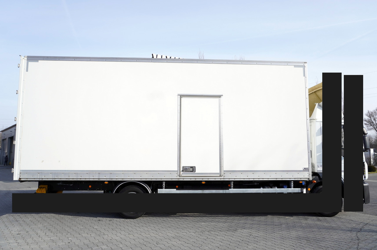 Giraudon 120.190 - Izmjenjivi sanduk - kutija: slika Giraudon 120.190 - Izmjenjivi sanduk - kutija Giraudon 120.190 - Izmjenjivi sanduk - kutija: slika Giraudon 120.190 - Izmjenjivi sanduk - kutija