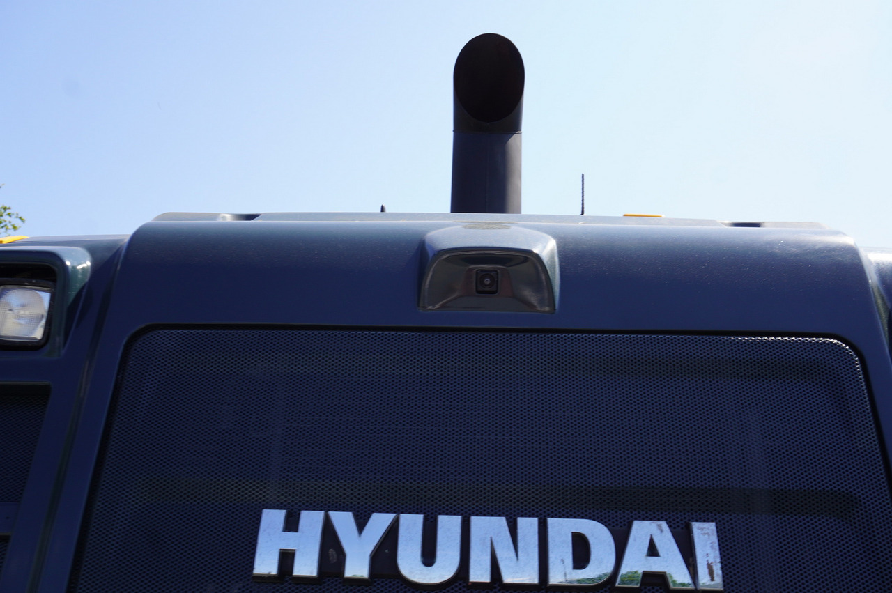Utovarivač na kotačima HYUNDAI HL940A articulated loader / year 2021 / weight 13.5t year of production 2021: slika Utovarivač na kotačima HYUNDAI HL940A articulated loader / year 2021 / weight 13.5t year of production 2021