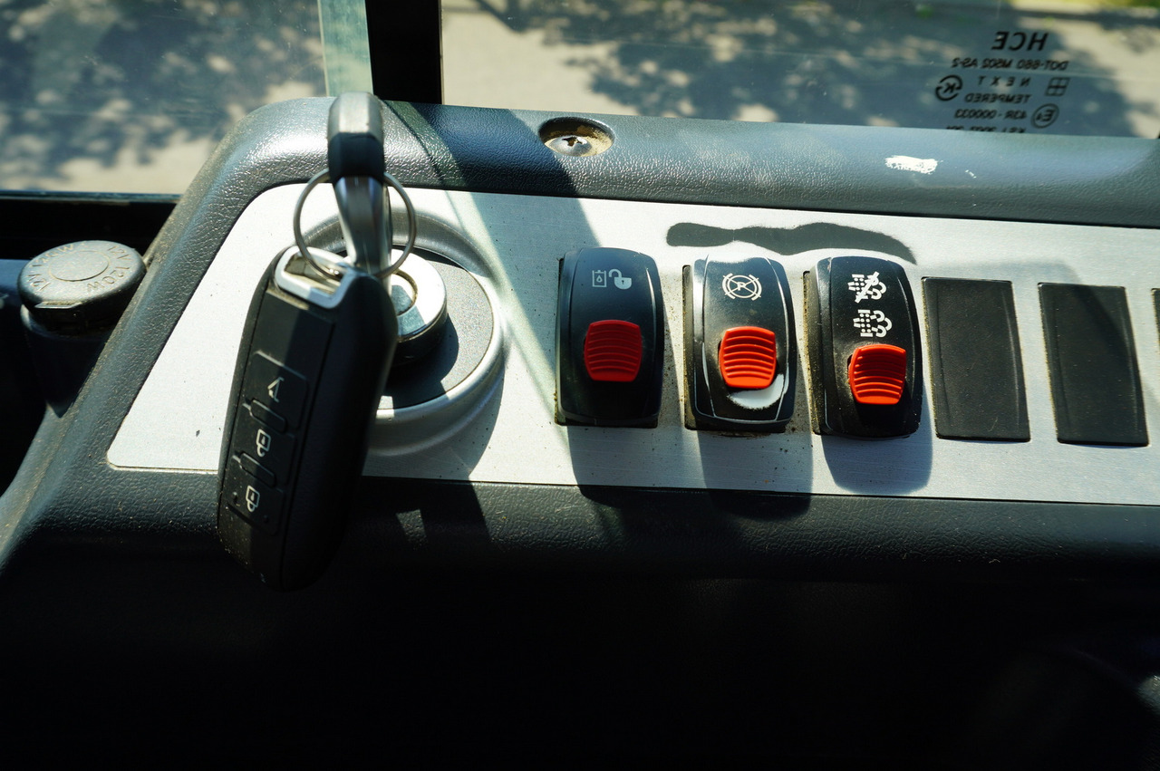 Utovarivač na kotačima HYUNDAI HL940A articulated loader / year 2021 / weight 13.5t year of production 2021: slika Utovarivač na kotačima HYUNDAI HL940A articulated loader / year 2021 / weight 13.5t year of production 2021