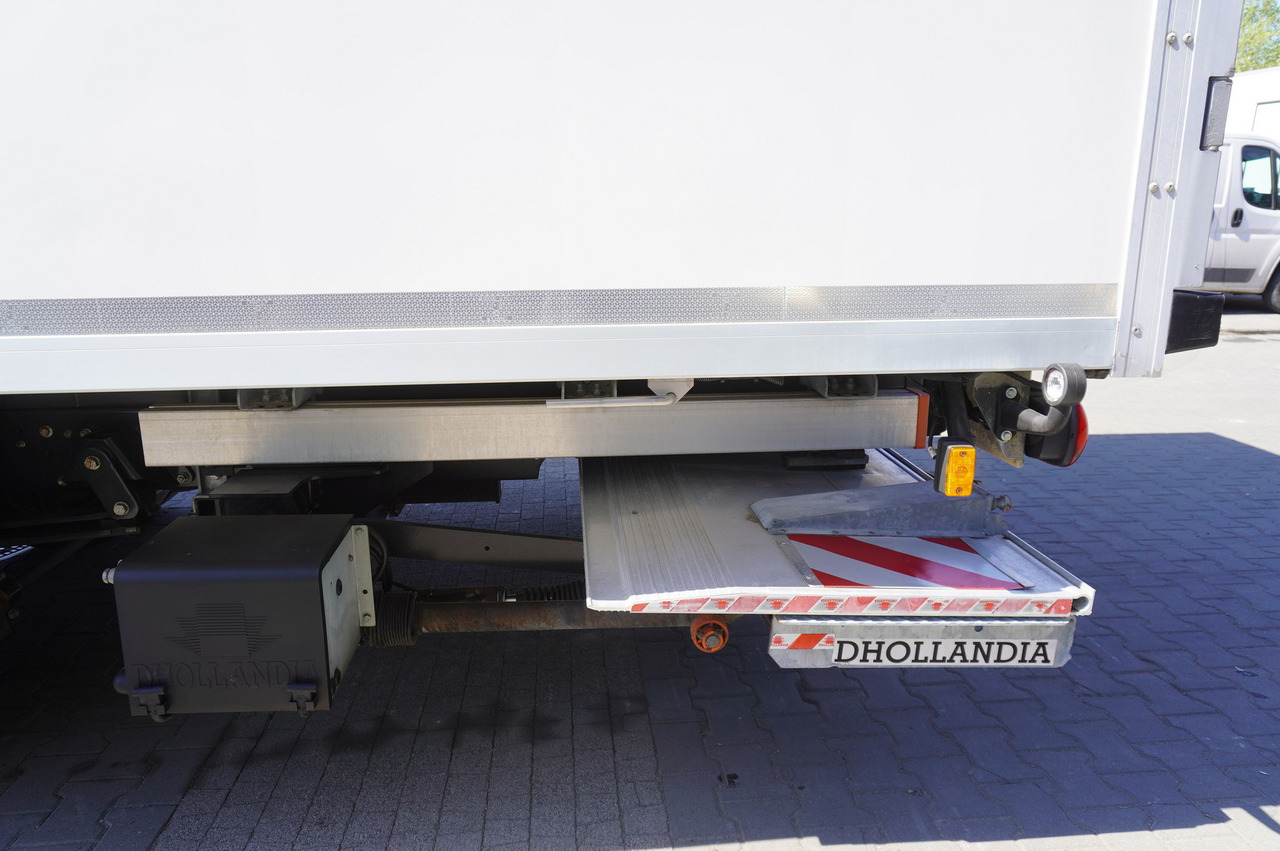 Kamion hladnjača IVECO Eurocargo 100-190 4x2 E6 / Refrigerator / Dhollandia 1.5 T: slika Kamion hladnjača IVECO Eurocargo 100-190 4x2 E6 / Refrigerator / Dhollandia 1.5 T