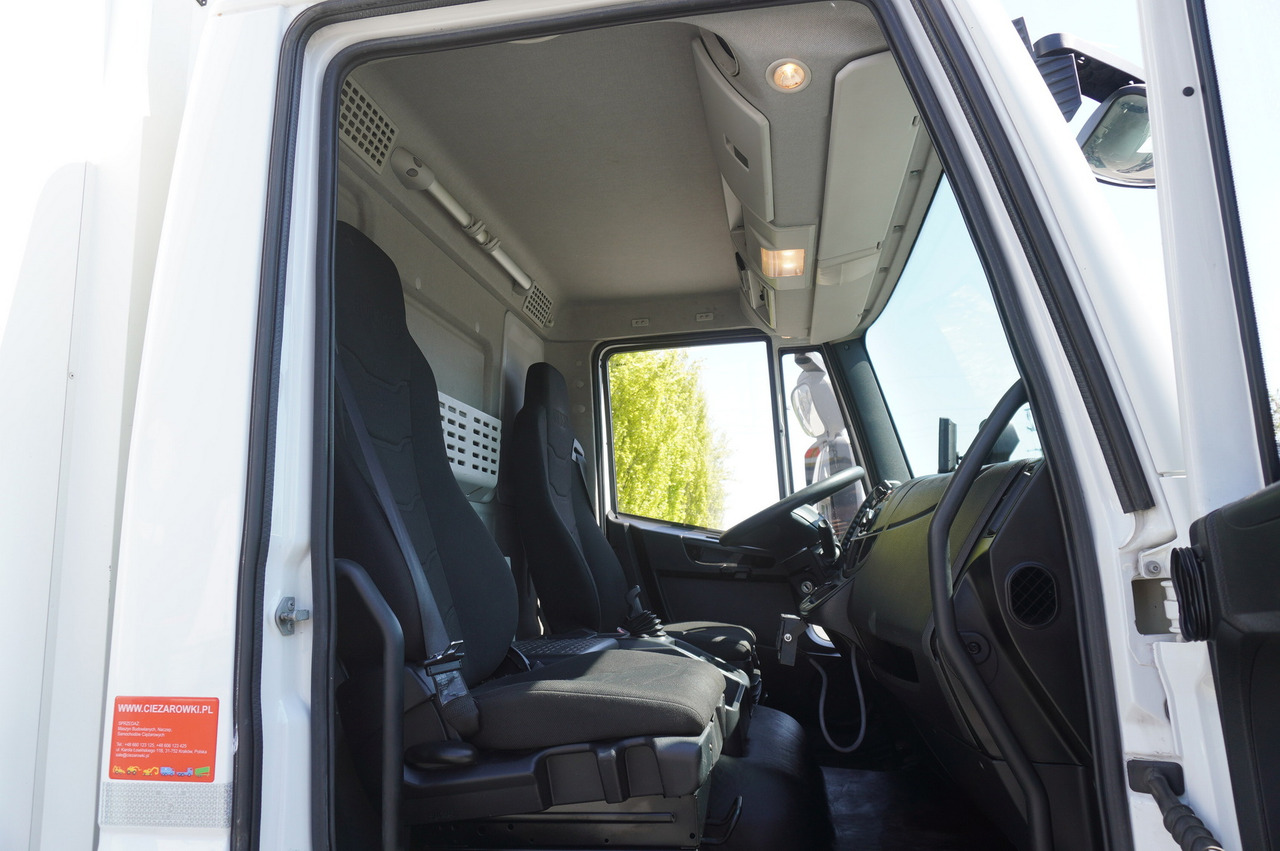 Kamion hladnjača IVECO Eurocargo 100-190 4x2 E6 / Refrigerator / Dhollandia 1.5 T: slika Kamion hladnjača IVECO Eurocargo 100-190 4x2 E6 / Refrigerator / Dhollandia 1.5 T