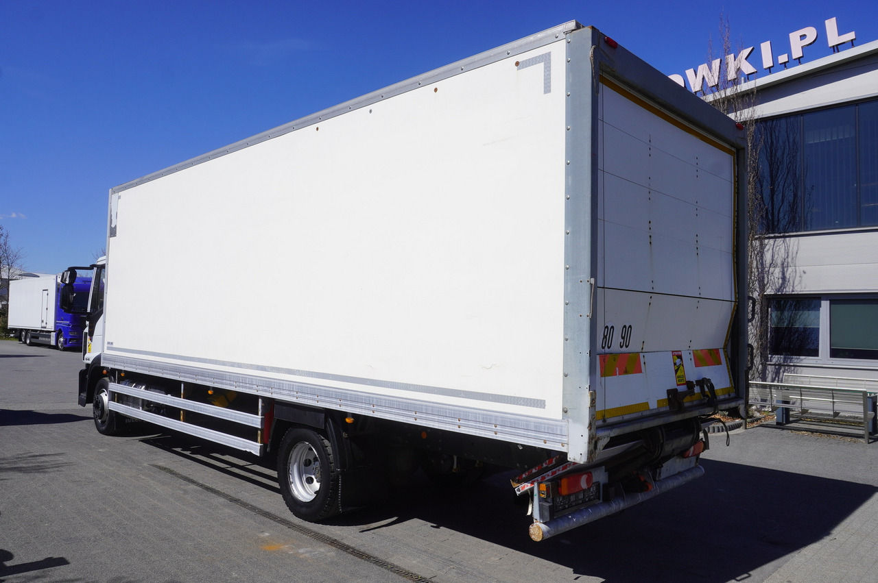 IVECO Eurocargo 120-190 / 160 thousand km !!! / Box 18 EPAL / Dhollandia lift 1500 kg - Kamion sandučar: slika IVECO Eurocargo 120-190 / 160 thousand km !!! / Box 18 EPAL / Dhollandia lift 1500 kg - Kamion sandučar IVECO Eurocargo 120-190 / 160 thousand km !!! / Box 18 EPAL / Dhollandia lift 1500 kg - Kamion sandučar: slika IVECO Eurocargo 120-190 / 160 thousand km !!! / Box 18 EPAL / Dhollandia lift 1500 kg - Kamion sandučar
