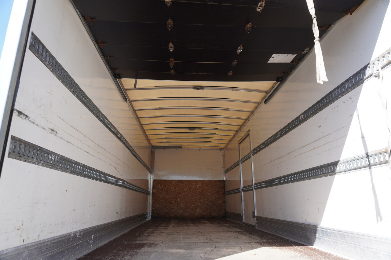 IVECO Eurocargo 120-190 / 160 thousand km !!! / Box 18 EPAL / Dhollandia lift 1500 kg - Kamion sandučar: slika IVECO Eurocargo 120-190 / 160 thousand km !!! / Box 18 EPAL / Dhollandia lift 1500 kg - Kamion sandučar IVECO Eurocargo 120-190 / 160 thousand km !!! / Box 18 EPAL / Dhollandia lift 1500 kg - Kamion sandučar: slika IVECO Eurocargo 120-190 / 160 thousand km !!! / Box 18 EPAL / Dhollandia lift 1500 kg - Kamion sandučar