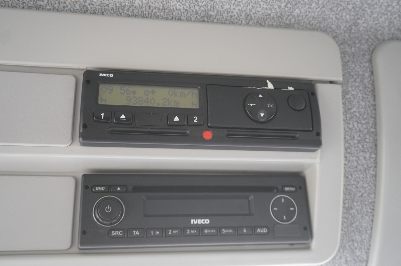 IVECO Eurocargo 150 E25 / 90 tho. km !!! / Tow truck - Autotransporter: slika IVECO Eurocargo 150 E25 / 90 tho. km !!! / Tow truck - Autotransporter IVECO Eurocargo 150 E25 / 90 tho. km !!! / Tow truck - Autotransporter: slika IVECO Eurocargo 150 E25 / 90 tho. km !!! / Tow truck - Autotransporter