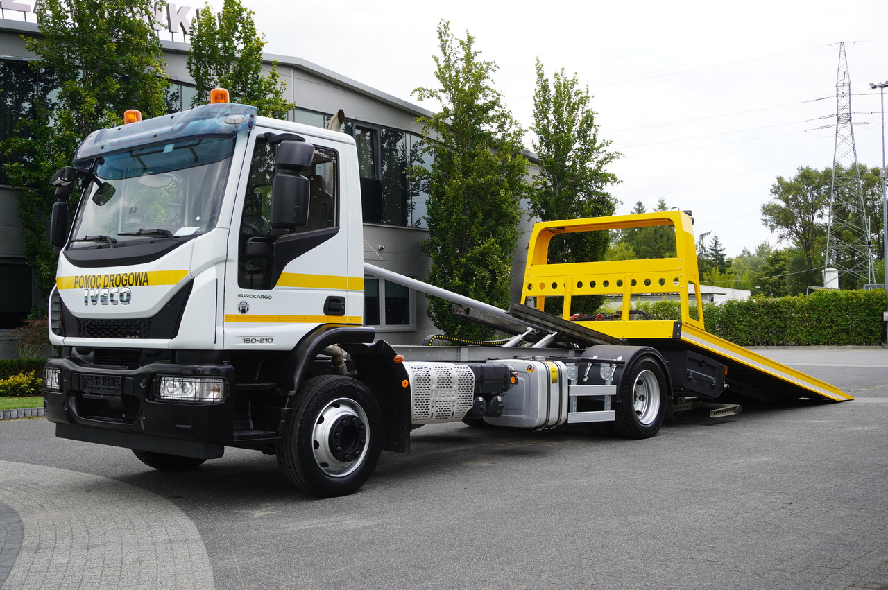 IVECO Eurocargo 160-210 / 75,000 km! / OMARS lowered tow truck platform / Fork - Kamion za vuču: slika IVECO Eurocargo 160-210 / 75,000 km! / OMARS lowered tow truck platform / Fork - Kamion za vuču IVECO Eurocargo 160-210 / 75,000 km! / OMARS lowered tow truck platform / Fork - Kamion za vuču: slika IVECO Eurocargo 160-210 / 75,000 km! / OMARS lowered tow truck platform / Fork - Kamion za vuču