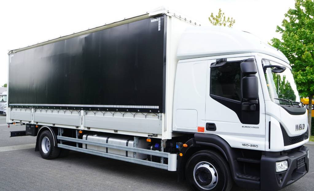 IVECO Eurocargo 160-280 GLOB E6 Tarpaulin / GVW 16 tons - Kamion s ceradom: slika IVECO Eurocargo 160-280 GLOB E6 Tarpaulin / GVW 16 tons - Kamion s ceradom IVECO Eurocargo 160-280 GLOB E6 Tarpaulin / GVW 16 tons - Kamion s ceradom: slika IVECO Eurocargo 160-280 GLOB E6 Tarpaulin / GVW 16 tons - Kamion s ceradom