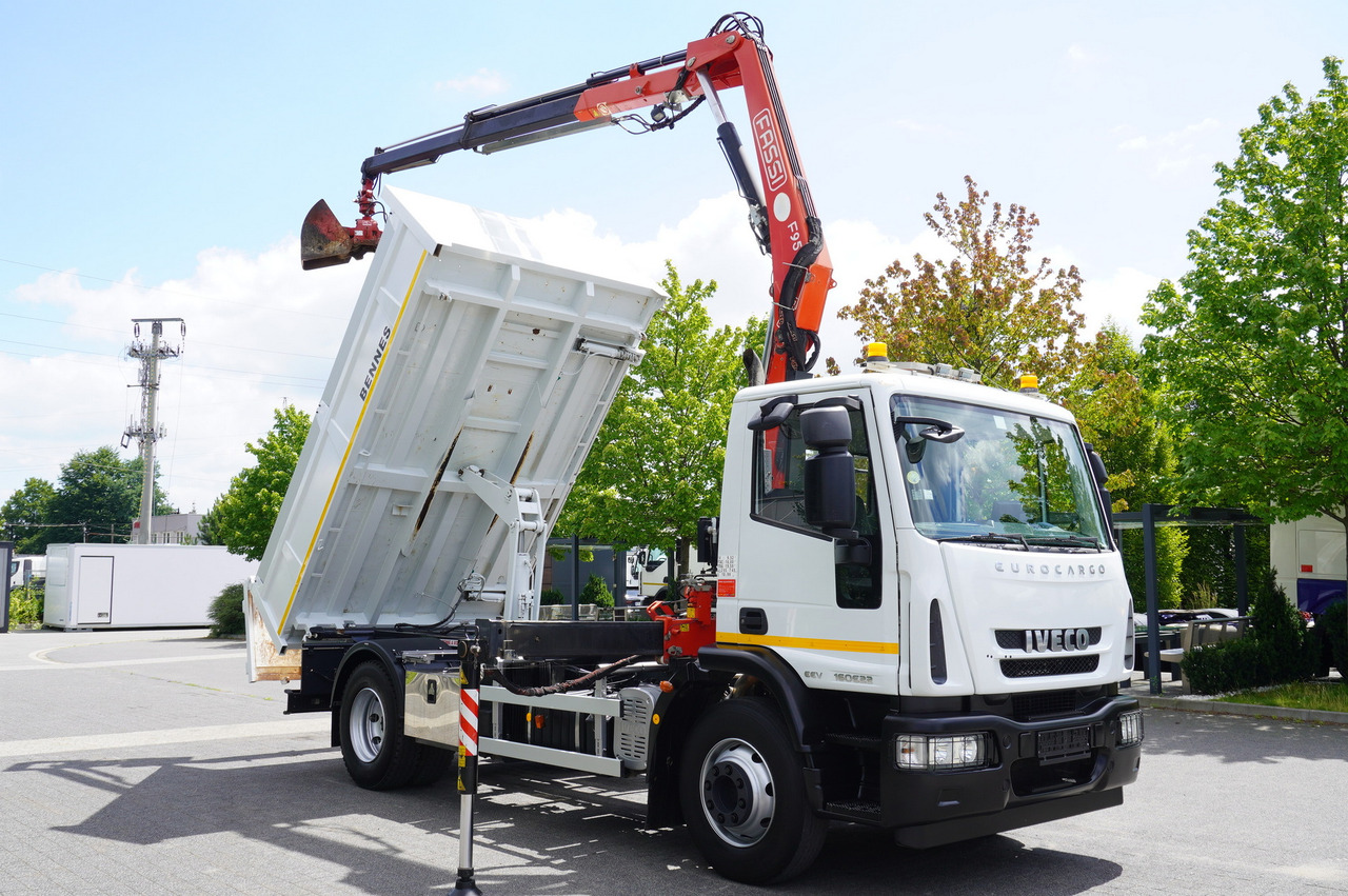 IVECO Eurocargo 160E22 EEV Dump truck / Bortmatic / Crane FASSI F95A.0.22 - Kamion s otvorenim sandukom, Kamion s kranom: slika IVECO Eurocargo 160E22 EEV Dump truck / Bortmatic / Crane FASSI F95A.0.22 - Kamion s otvorenim sandukom, Kamion s kranom IVECO Eurocargo 160E22 EEV Dump truck / Bortmatic / Crane FASSI F95A.0.22 - Kamion s otvorenim sandukom, Kamion s kranom: slika IVECO Eurocargo 160E22 EEV Dump truck / Bortmatic / Crane FASSI F95A.0.22 - Kamion s otvorenim sandukom, Kamion s kranom