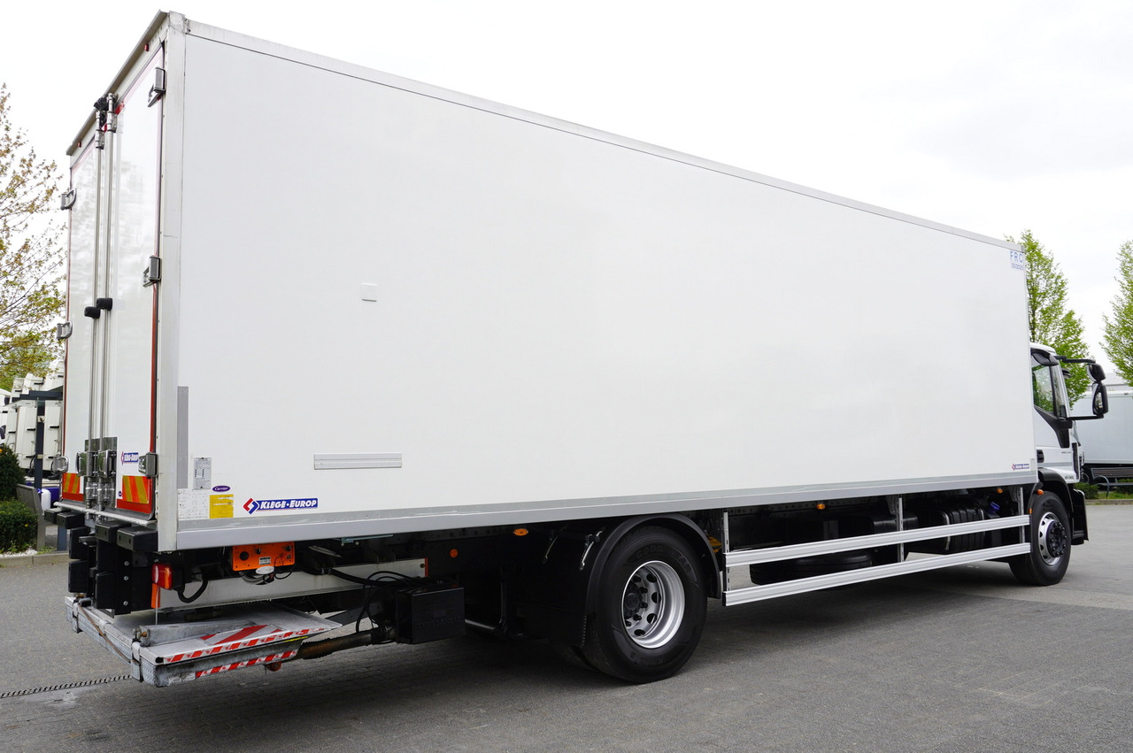 IVECO Eurocargo 190-280L E6 4x2 / Refrigerator / Dhollandia DHSM.20 tail lift / 21 pallets - Kamion hladnjača: slika IVECO Eurocargo 190-280L E6 4x2 / Refrigerator / Dhollandia DHSM.20 tail lift / 21 pallets - Kamion hladnjača IVECO Eurocargo 190-280L E6 4x2 / Refrigerator / Dhollandia DHSM.20 tail lift / 21 pallets - Kamion hladnjača: slika IVECO Eurocargo 190-280L E6 4x2 / Refrigerator / Dhollandia DHSM.20 tail lift / 21 pallets - Kamion hladnjača