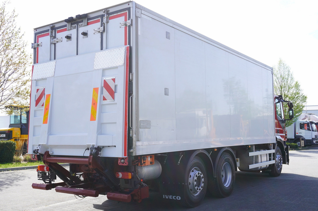 Iveco Stralis 310 6×2 E6 Refrigerator/ ATP/FRC / 18 pallets / Tail lift - Kamion hladnjača: slika Iveco Stralis 310 6×2 E6 Refrigerator/ ATP/FRC / 18 pallets / Tail lift - Kamion hladnjača Iveco Stralis 310 6×2 E6 Refrigerator/ ATP/FRC / 18 pallets / Tail lift - Kamion hladnjača: slika Iveco Stralis 310 6×2 E6 Refrigerator/ ATP/FRC / 18 pallets / Tail lift - Kamion hladnjača