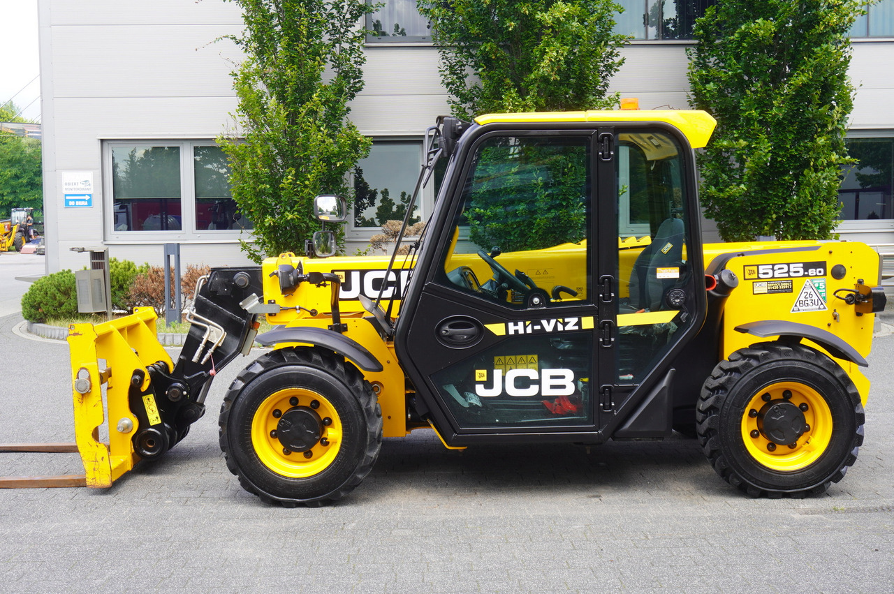 JCB 525-60T5 / 2022 / 860 MTH! / 2.5 T / Reach 6 m / joystick - Teleskopski utovarivač na kotačima: slika JCB 525-60T5 / 2022 / 860 MTH! / 2.5 T / Reach 6 m / joystick - Teleskopski utovarivač na kotačima JCB 525-60T5 / 2022 / 860 MTH! / 2.5 T / Reach 6 m / joystick - Teleskopski utovarivač na kotačima: slika JCB 525-60T5 / 2022 / 860 MTH! / 2.5 T / Reach 6 m / joystick - Teleskopski utovarivač na kotačima