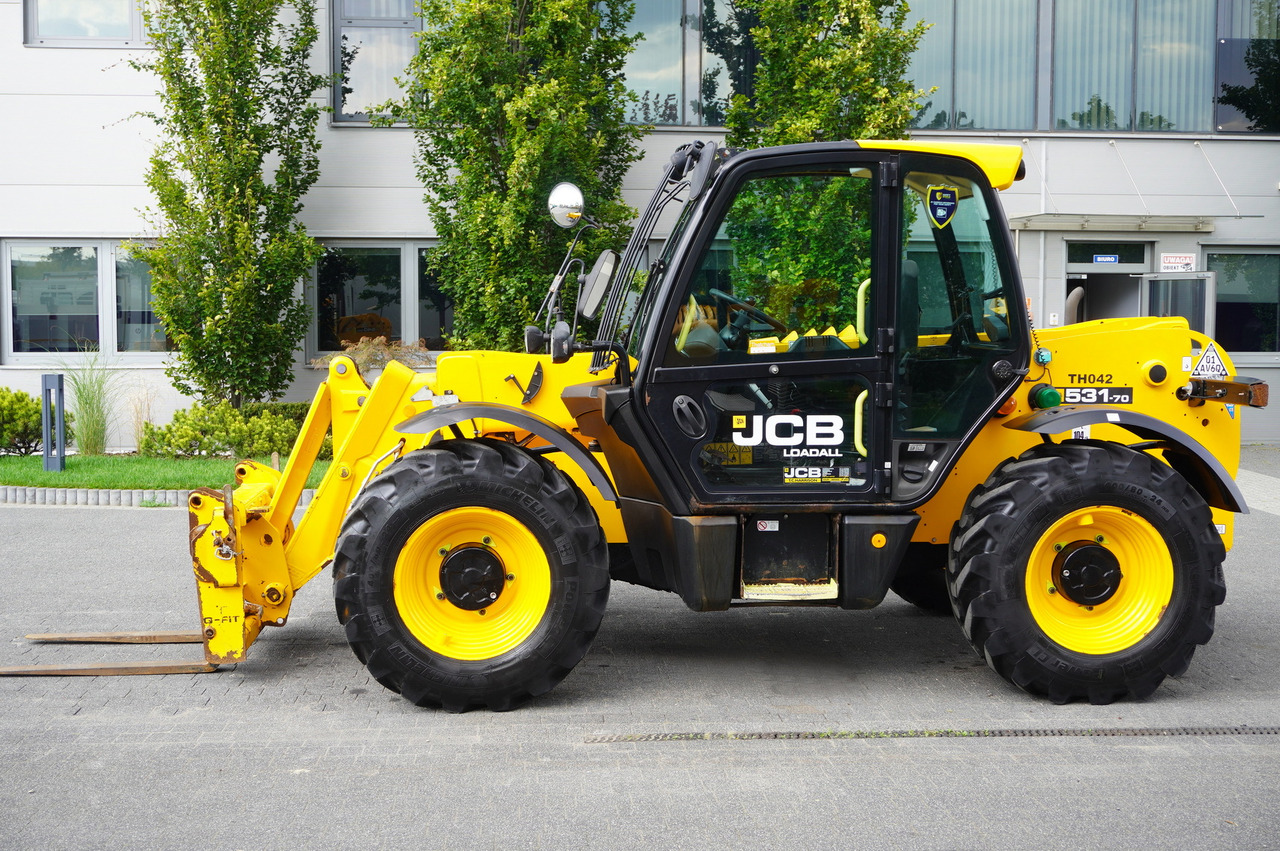 JCB 531-70 / 900 MTH telescopic charger! / 3.1 T / 7 M - Teleskopski utovarivač na kotačima: slika JCB 531-70 / 900 MTH telescopic charger! / 3.1 T / 7 M - Teleskopski utovarivač na kotačima JCB 531-70 / 900 MTH telescopic charger! / 3.1 T / 7 M - Teleskopski utovarivač na kotačima: slika JCB 531-70 / 900 MTH telescopic charger! / 3.1 T / 7 M - Teleskopski utovarivač na kotačima