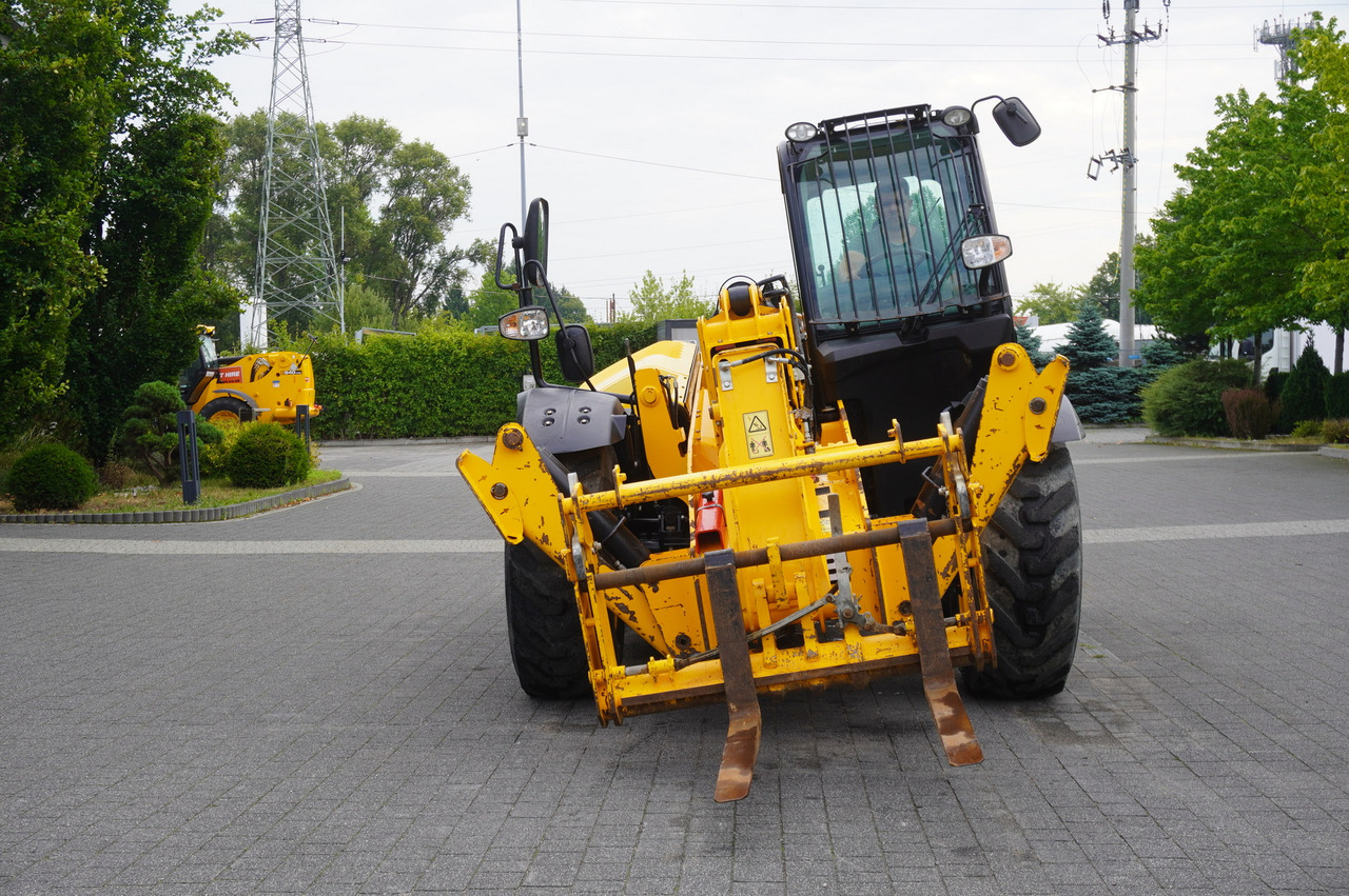 Teleskopski rukovatelj JCB 535-125 / 1500 MTH! / reach 12.5 m / 2021 / 3.5 t: slika Teleskopski rukovatelj JCB 535-125 / 1500 MTH! / reach 12.5 m / 2021 / 3.5 t Teleskopski rukovatelj JCB 535-125 / 1500 MTH! / reach 12.5 m / 2021 / 3.5 t: slika Teleskopski rukovatelj JCB 535-125 / 1500 MTH! / reach 12.5 m / 2021 / 3.5 t
