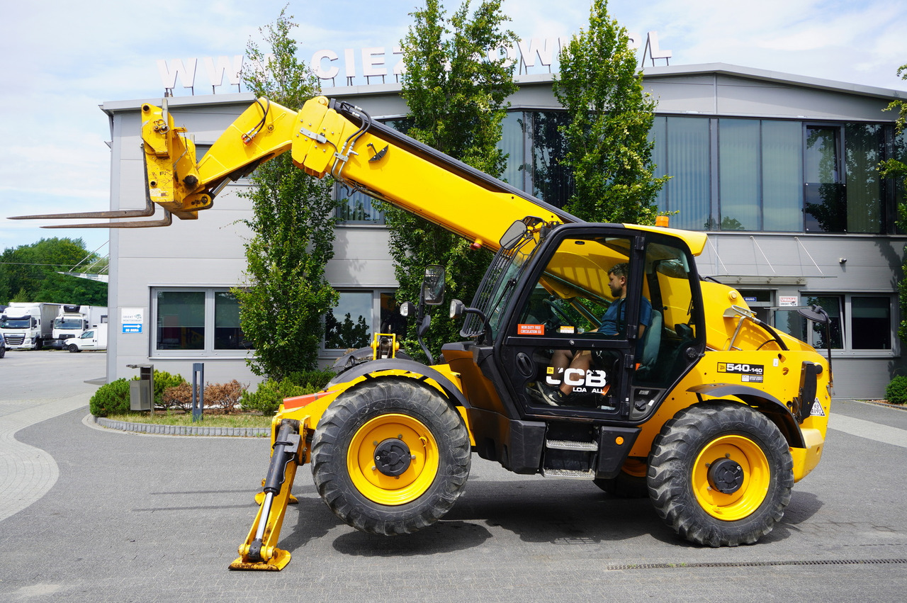 JCB 540-140 telescopic loader / 14 m range / 1800 MTH - Teleskopski utovarivač na kotačima: slika JCB 540-140 telescopic loader / 14 m range / 1800 MTH - Teleskopski utovarivač na kotačima JCB 540-140 telescopic loader / 14 m range / 1800 MTH - Teleskopski utovarivač na kotačima: slika JCB 540-140 telescopic loader / 14 m range / 1800 MTH - Teleskopski utovarivač na kotačima