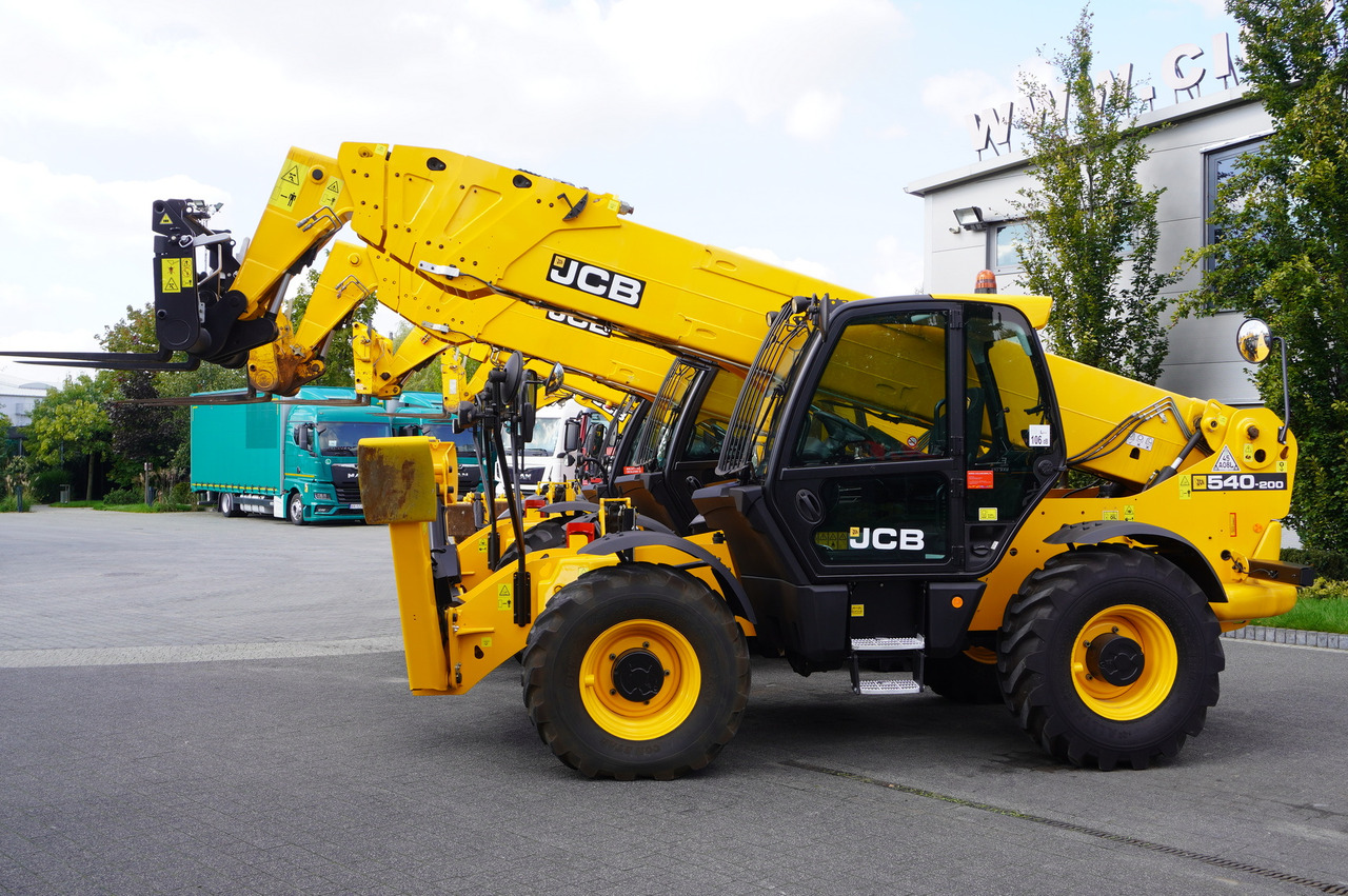 JCB 540-140 telescopic loader / 14 m range / 1800 MTH / Several units - Teleskopski utovarivač na kotačima: slika JCB 540-140 telescopic loader / 14 m range / 1800 MTH / Several units - Teleskopski utovarivač na kotačima JCB 540-140 telescopic loader / 14 m range / 1800 MTH / Several units - Teleskopski utovarivač na kotačima: slika JCB 540-140 telescopic loader / 14 m range / 1800 MTH / Several units - Teleskopski utovarivač na kotačima