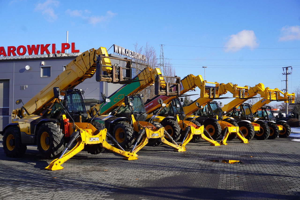 JCB 560-80 / 6 ton lifting capacity / power 146 HP - Utovarivač na kotačima: slika JCB 560-80 / 6 ton lifting capacity / power 146 HP - Utovarivač na kotačima JCB 560-80 / 6 ton lifting capacity / power 146 HP - Utovarivač na kotačima: slika JCB 560-80 / 6 ton lifting capacity / power 146 HP - Utovarivač na kotačima