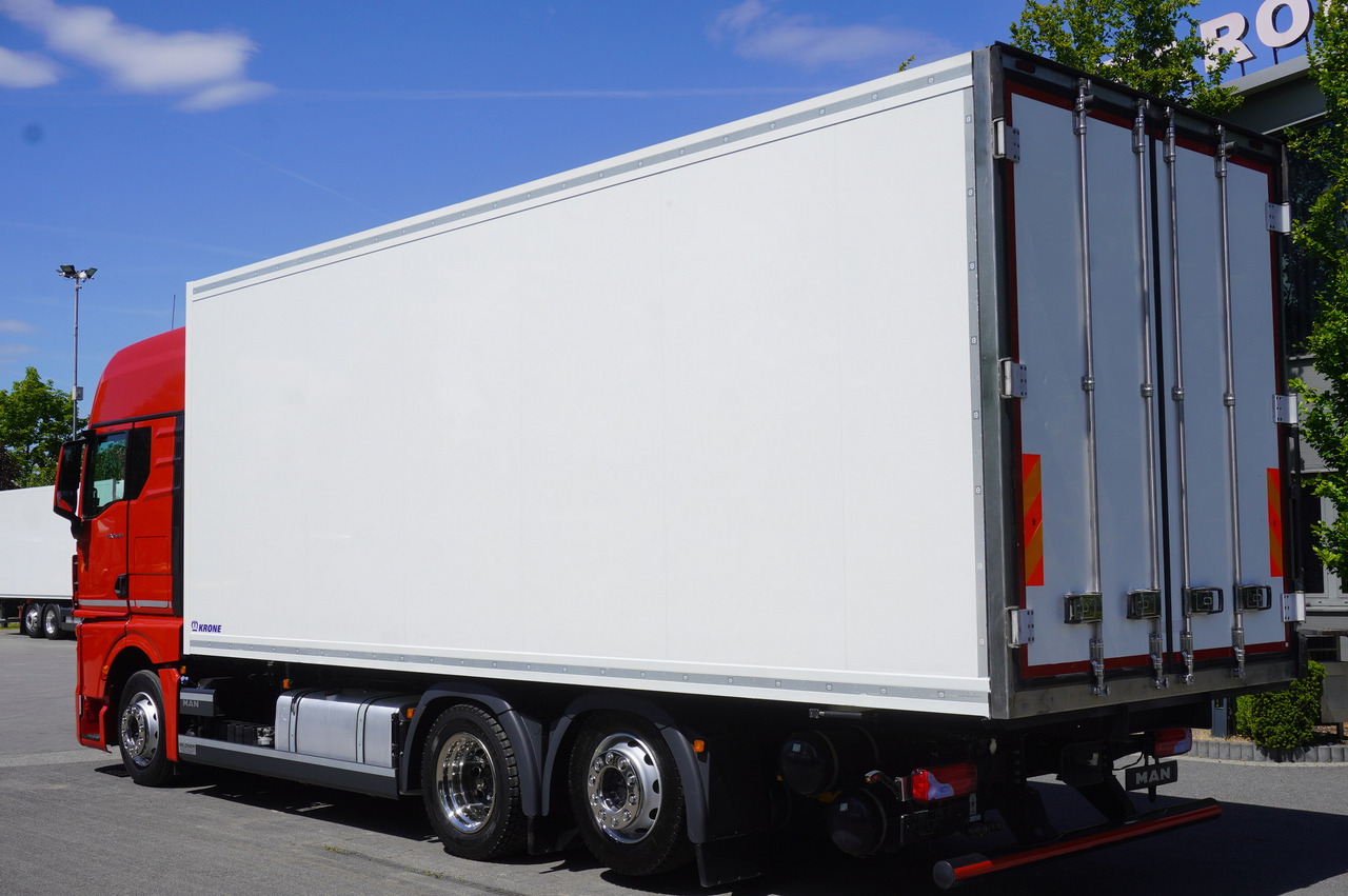 MAN GX 26.510 / 2022 / NEW Krone bitemperature refrigerated truck / Carrier Supra 850 MT / 4 units - Kamion hladnjača: slika MAN GX 26.510 / 2022 / NEW Krone bitemperature refrigerated truck / Carrier Supra 850 MT / 4 units - Kamion hladnjača MAN GX 26.510 / 2022 / NEW Krone bitemperature refrigerated truck / Carrier Supra 850 MT / 4 units - Kamion hladnjača: slika MAN GX 26.510 / 2022 / NEW Krone bitemperature refrigerated truck / Carrier Supra 850 MT / 4 units - Kamion hladnjača