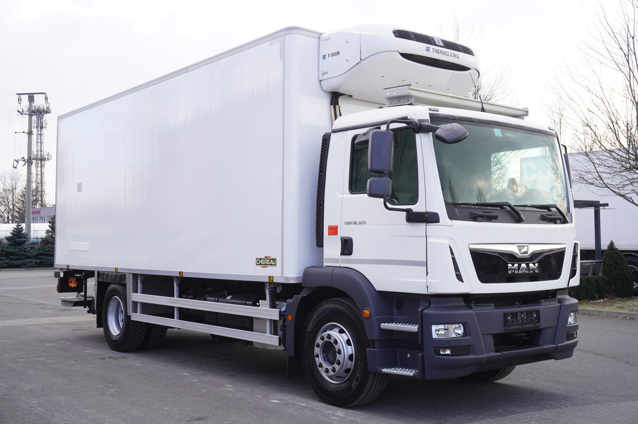 MAN TGM 18.320 / CHEREAU meat hook refrigerator / Carcass elevator - Kamion hladnjača: slika MAN TGM 18.320 / CHEREAU meat hook refrigerator / Carcass elevator - Kamion hladnjača MAN TGM 18.320 / CHEREAU meat hook refrigerator / Carcass elevator - Kamion hladnjača: slika MAN TGM 18.320 / CHEREAU meat hook refrigerator / Carcass elevator - Kamion hladnjača